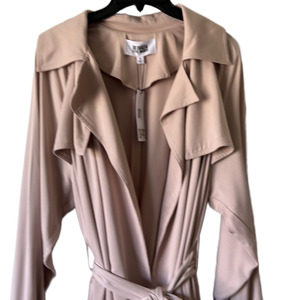 SOLD NWT BB Dakota by Steve Madden Parchment Trench Coat Size Small Reg. $139 - Picture 3 of 11